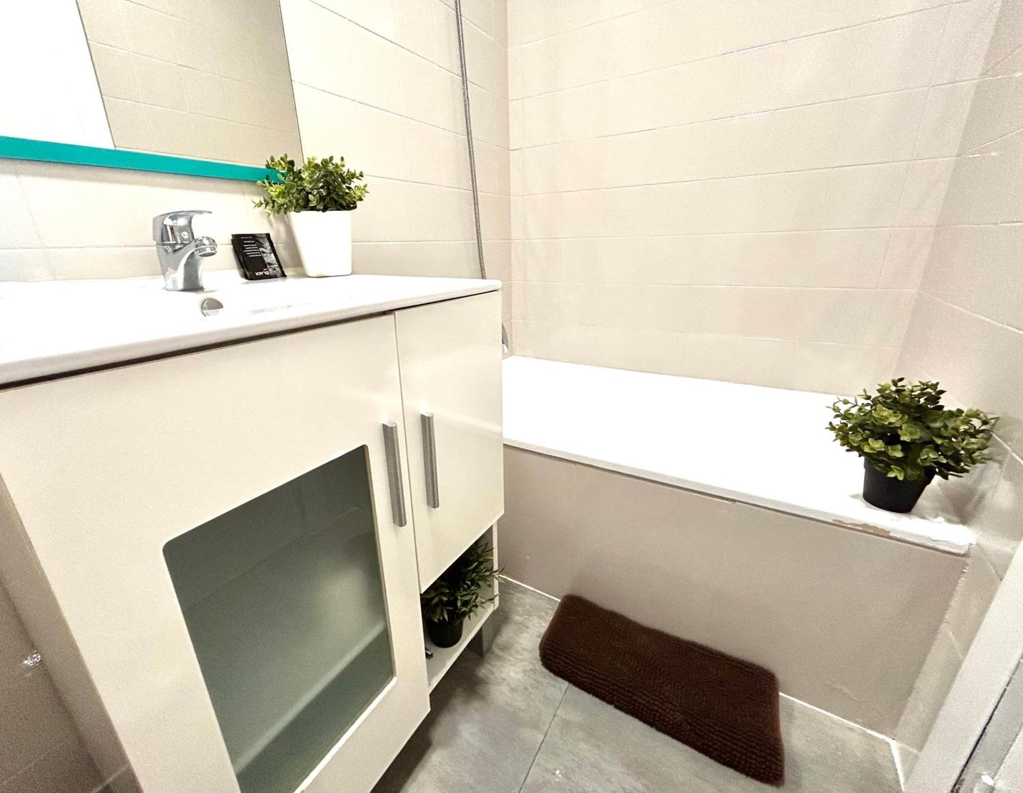Plaza Circular Mas Que Apartamentos مرسية المظهر الخارجي الصورة